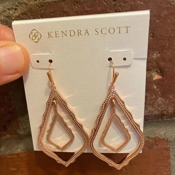 Kendra Scott Stud Earrings - Picture 2 of 6